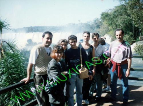 F G 10 Parte do grupo na visita a Iguazú, con Alfonso Isla 2017-08-23 001 (1)